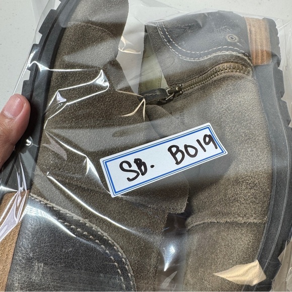 SOREL Leather Major Low Ankle Fossil Brown Boots Size 8 - Picture 14 of 14